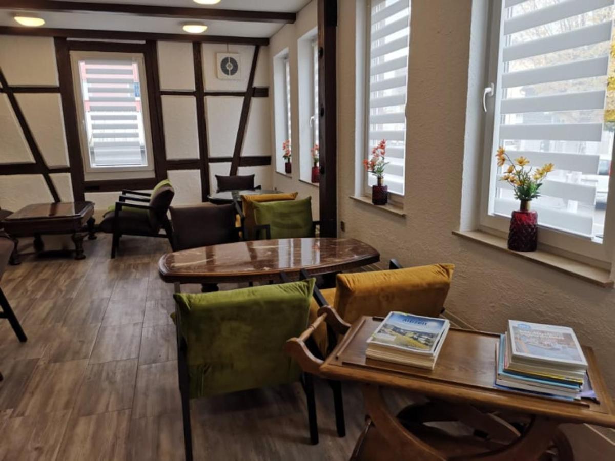 Hotel Zum Weissen Ochsen Aalen Exteriör bild