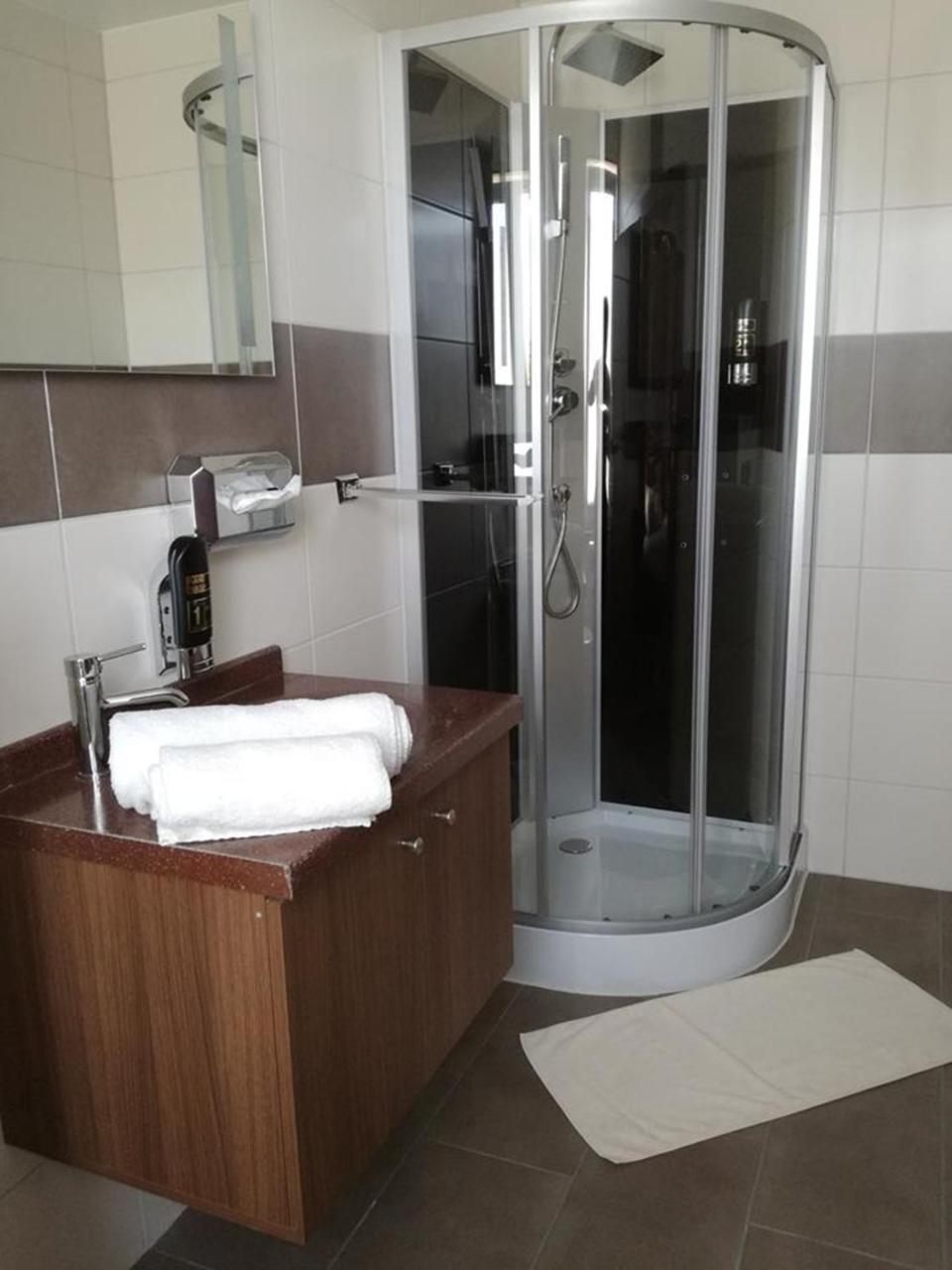 Hotel Zum Weissen Ochsen Aalen Exteriör bild
